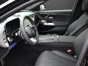 Mercedes-Benz E 220 d T 9G-Tronic