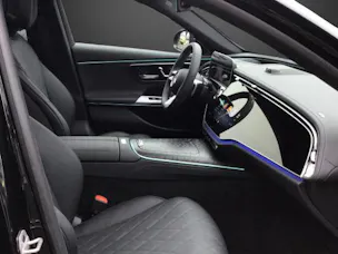 Mercedes-Benz E 220 d T 9G-Tronic