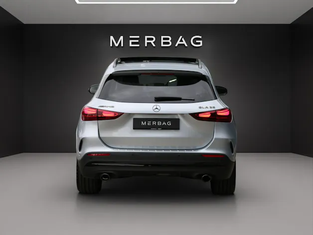 Mercedes-Benz GLA 35 AMG 4MATIC