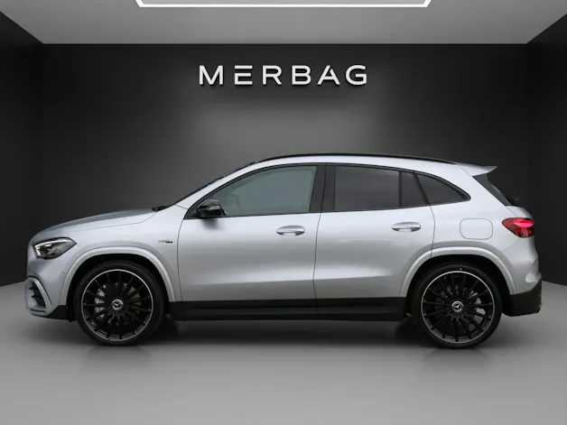 Mercedes-Benz GLA 35 AMG 4MATIC