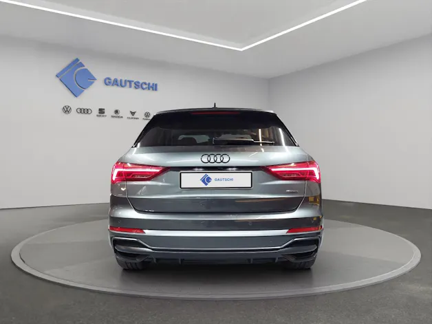 Audi Q3 35 TDI S line quattro S-tronic