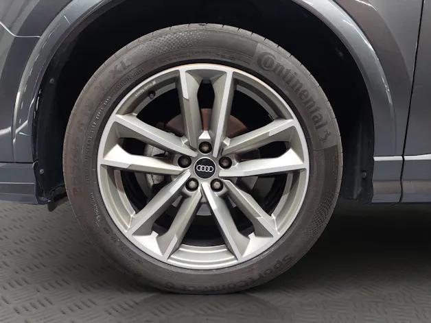 Audi Q3 35 TDI S line quattro S-tronic