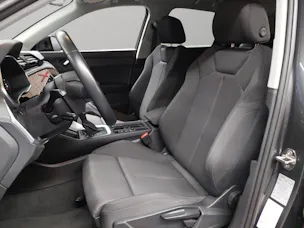 Audi Q3 35 TDI S line quattro S-tronic
