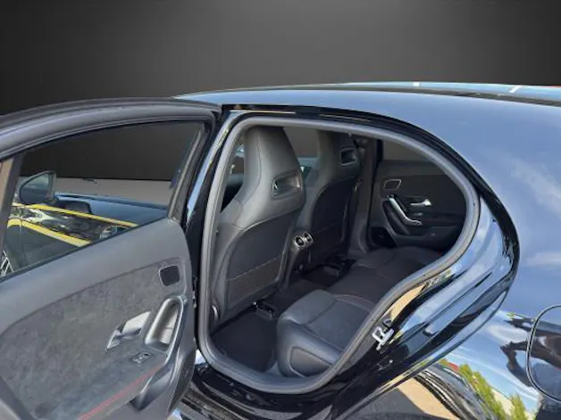 Mercedes-Benz A 200 7G-DCT