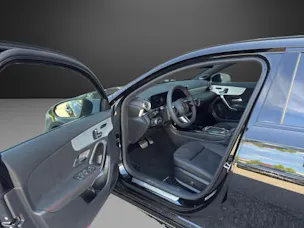 Mercedes-Benz A 200 7G-DCT