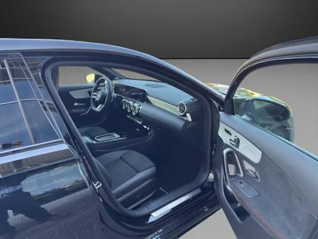 Mercedes-Benz A 200 7G-DCT