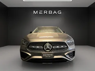 Mercedes-Benz GLA 200 Night Star 7G-D