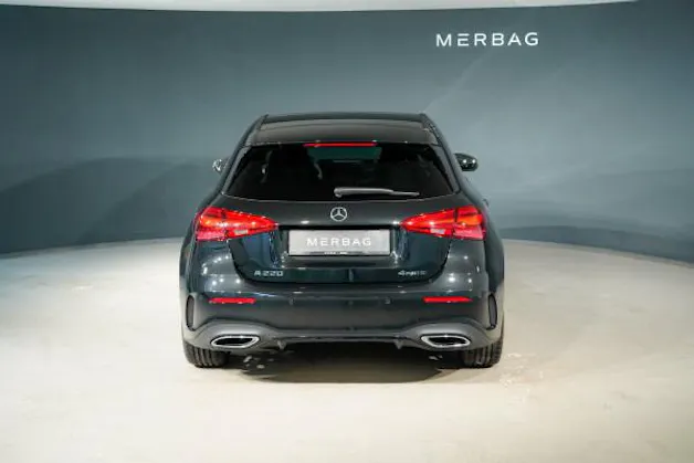 Mercedes-Benz A 220 4Matic 8G-DCT