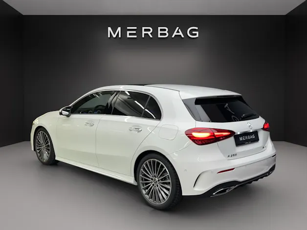 Mercedes-Benz A 250 4Matic 8G-DCT