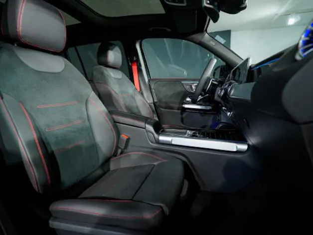 Mercedes-Benz GLB 35 AMG 4 MATIC