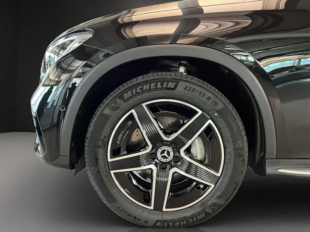 Mercedes-Benz GLC 300 4Matic 9G-Tronic AMG Line