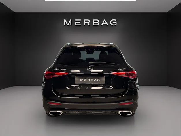 Mercedes-Benz GLC 300 4Matic 9G-Tronic AMG Line