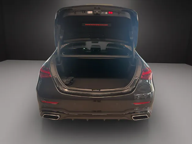 Mercedes-Benz C 300e 4 Matic AMG Line