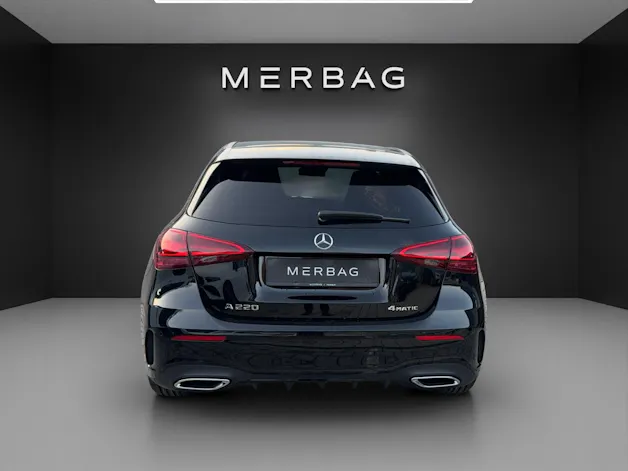 Mercedes-Benz A 220 4Matic 8G-DCT