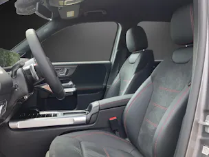 Mercedes-Benz EQB 300 AMG Line 4Matic