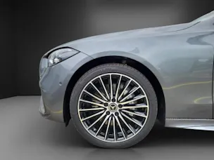 Mercedes-Benz C 300de T EQ Hybrid 4M