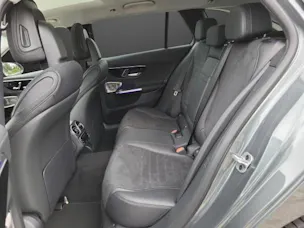 Mercedes-Benz C 300de T EQ Hybrid 4M