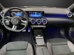 Mercedes-Benz A 250 e EQ Star 8G-DCT