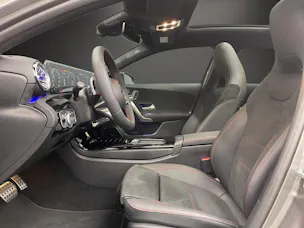 Mercedes-Benz A 250 e EQ Star 8G-DCT