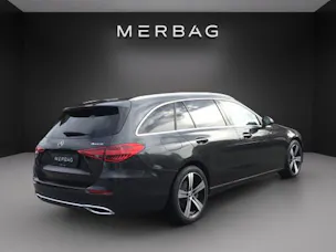 Mercedes-Benz C 220 d T 4 Matic