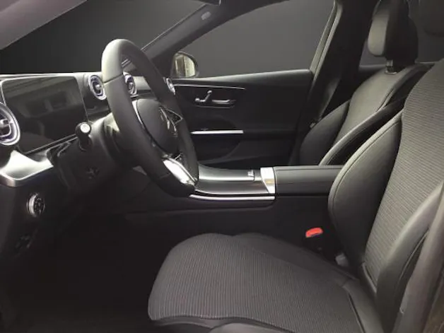 Mercedes-Benz C 220 d T 4 Matic