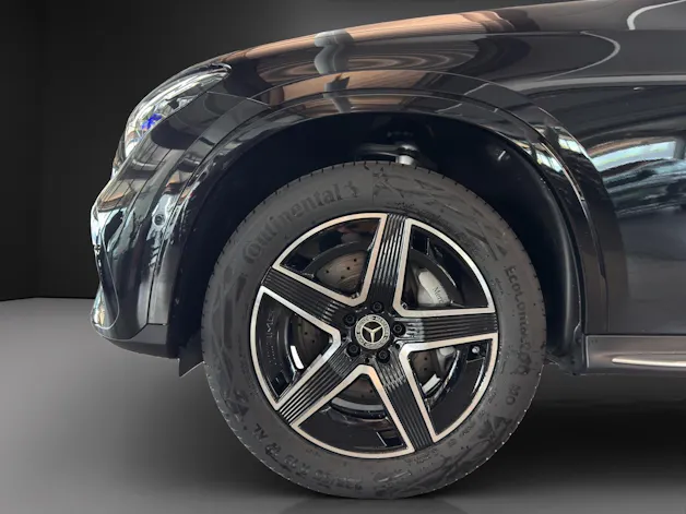 Mercedes-Benz GLC Coupé 300 de EQ Star