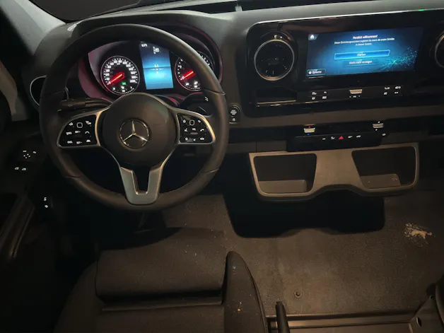 Mercedes-Benz Sprinter 315 CDI Standard 9G-TRONIC FWD