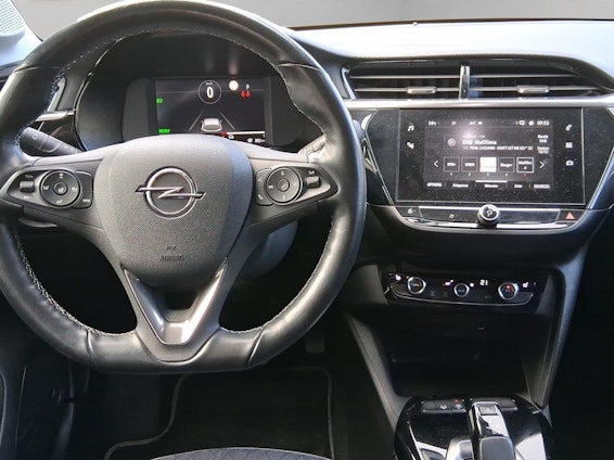 Vehicle image 9 Vehicle image 9