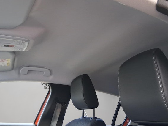 Vehicle image 15 Vehicle image 15