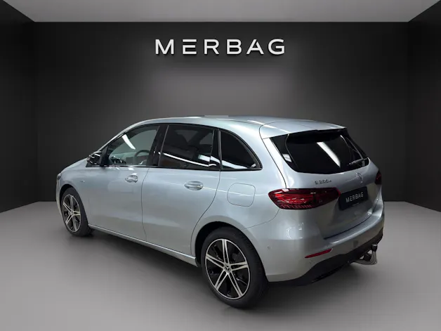 Mercedes-Benz B 250 e 8G-DCT "EQ Star"