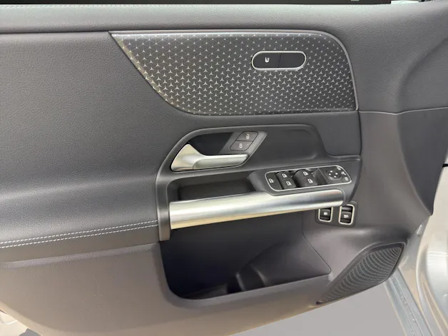 Mercedes-Benz B 250 e 8G-DCT "EQ Star"