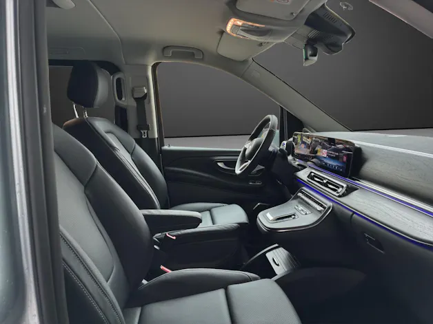 Mercedes-Benz V 300 d lang Avantgarde 4Matic 9G-Tronic