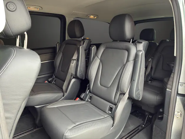Mercedes-Benz V 300 d lang Avantgarde 4Matic 9G-Tronic