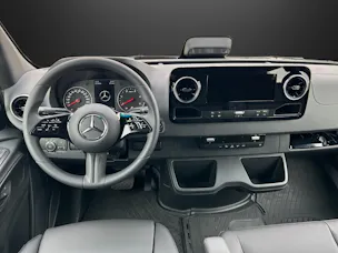 Mercedes-Benz Sprinter 317 CDI Lang 9G-TRONIC