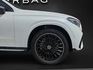 Mercedes-Benz GLC 300 de 4M 9G-Tronic
