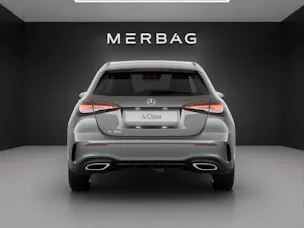 Mercedes-Benz A 180 7G-DCT