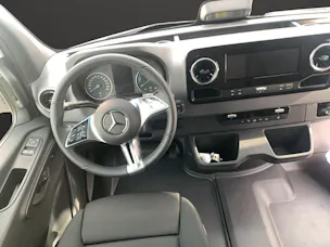 Mercedes-Benz Sprinter 420 Pro CH L 4325mm