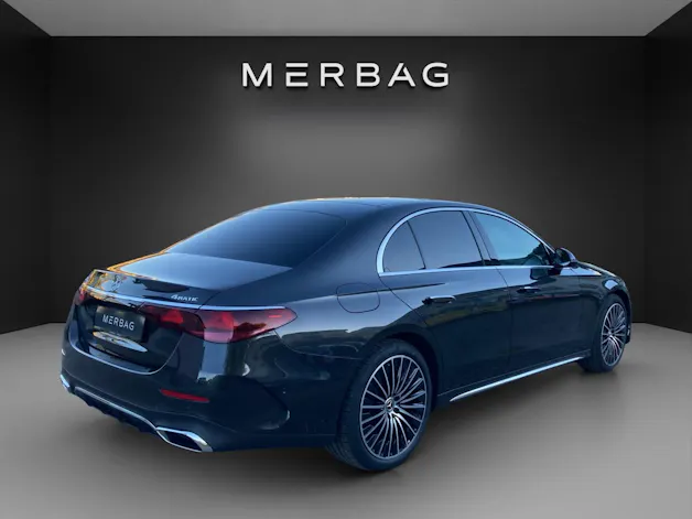 Mercedes-Benz E 220 d 4Matic 9G-Tronic