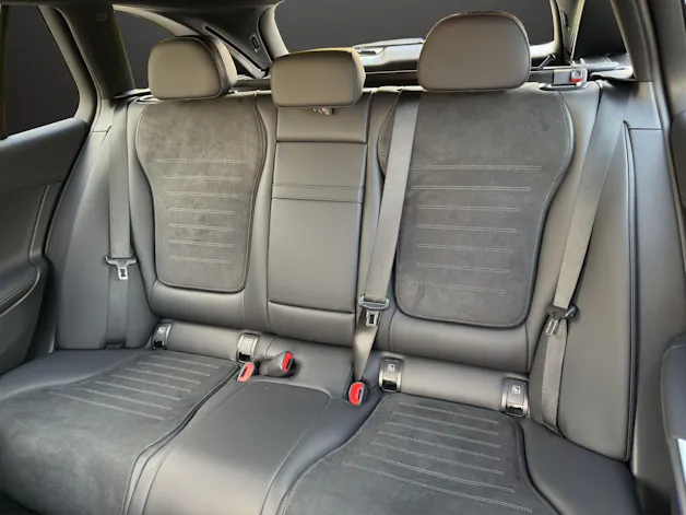 Mercedes-Benz C 220 d T 4 Matic Swiss Star