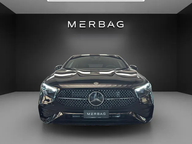 Mercedes-Benz A 220 d 8G-DCT AMG Line