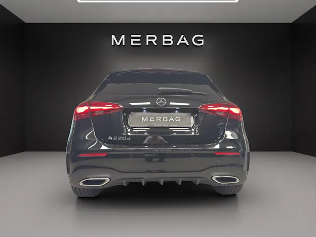 Mercedes-Benz A 220 d 8G-DCT AMG Line