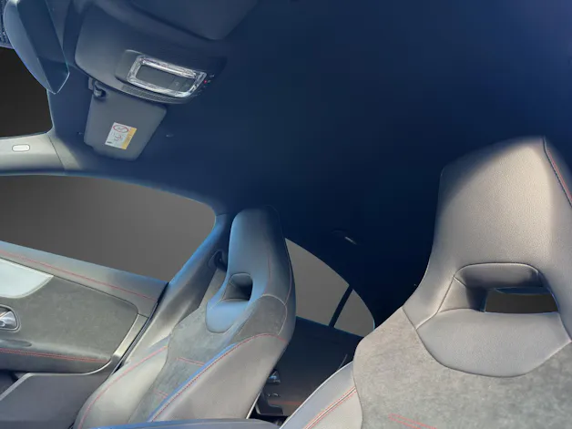 Mercedes-Benz CLA 220 4Matic 8G-DCT