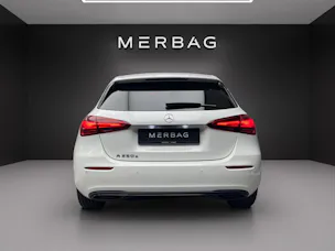 Mercedes-Benz A 250 e EQ Star 8G-DCT