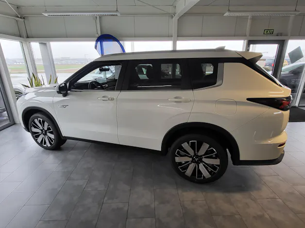 Mitsubishi Outlander 2.4 PHEV Intense 4x4