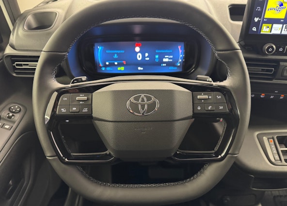 Vehicle image 11 Vehicle image 11