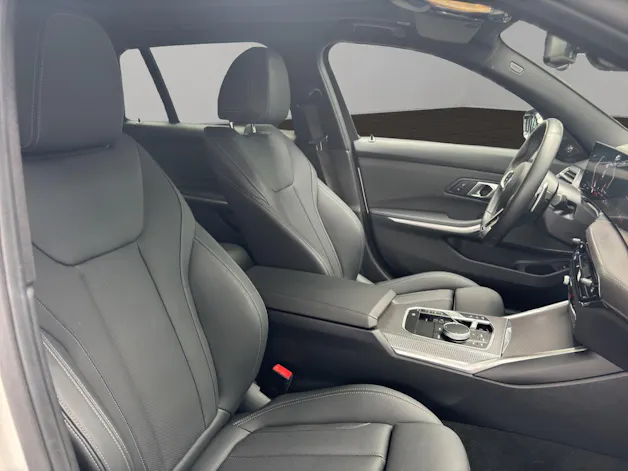BMW 320d xDrive Touring