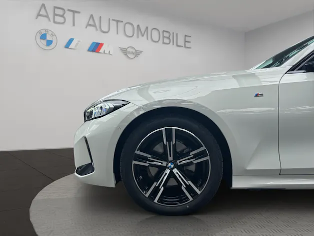 BMW 320d xDrive Touring