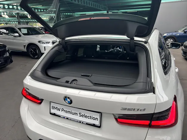 BMW 320d xDrive Touring