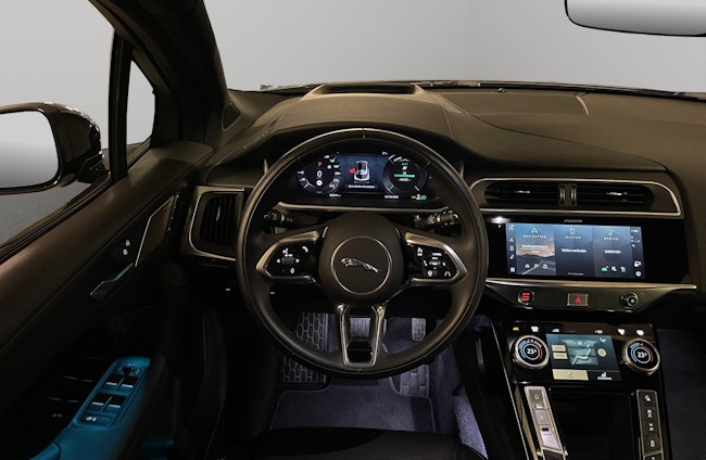 Vehicle image 10 Vehicle image 10