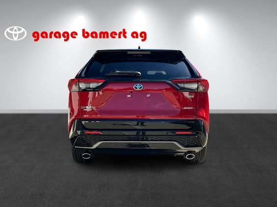 Vehicle image 4 Vehicle image 4